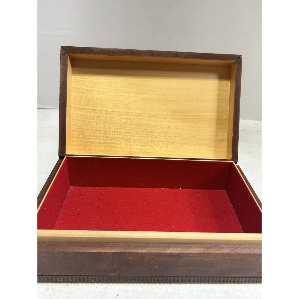 Handcrafted World Map Keepsake Box - Picture 2 of 7